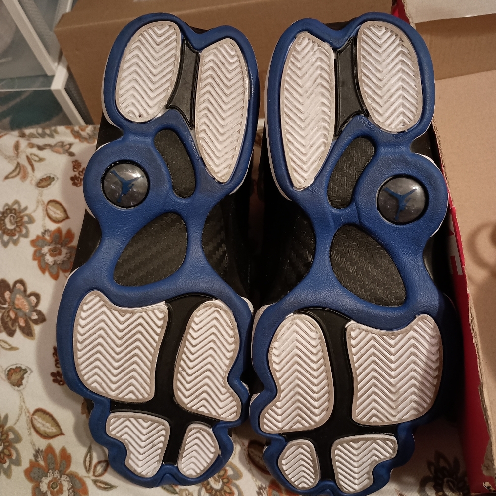 Jordan 6 Rings - Picture 8 of 8